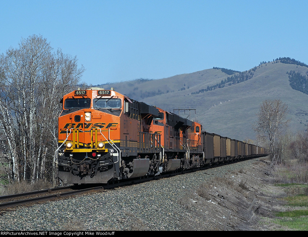 BNSF 6517